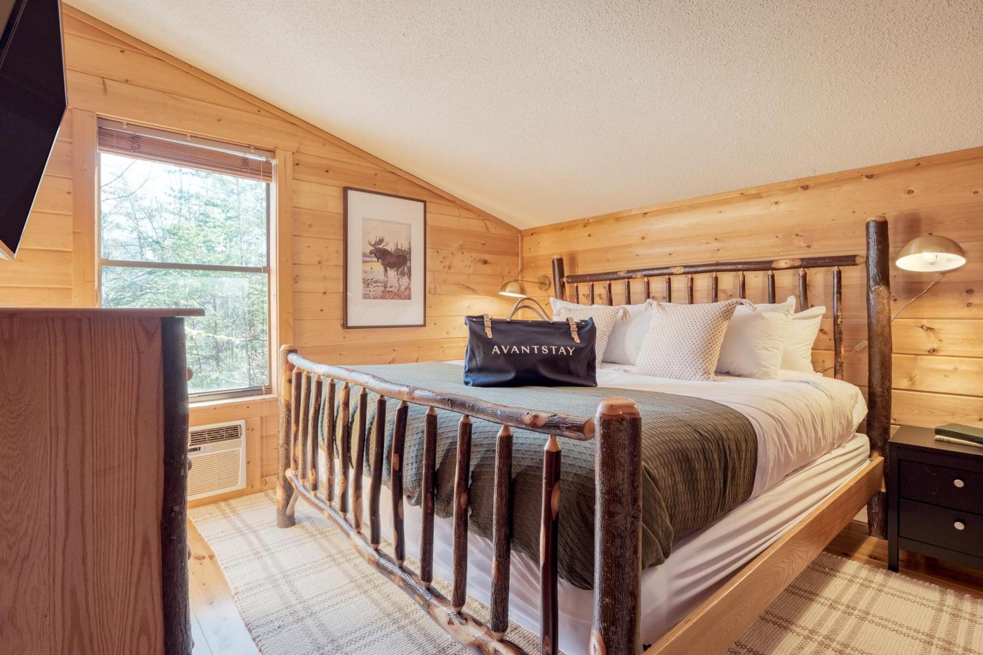 Fontana By Avantstay Gorgeous Mountain Cabin W Views Hot Tub Game Room Gatlinburg Eksteriør billede