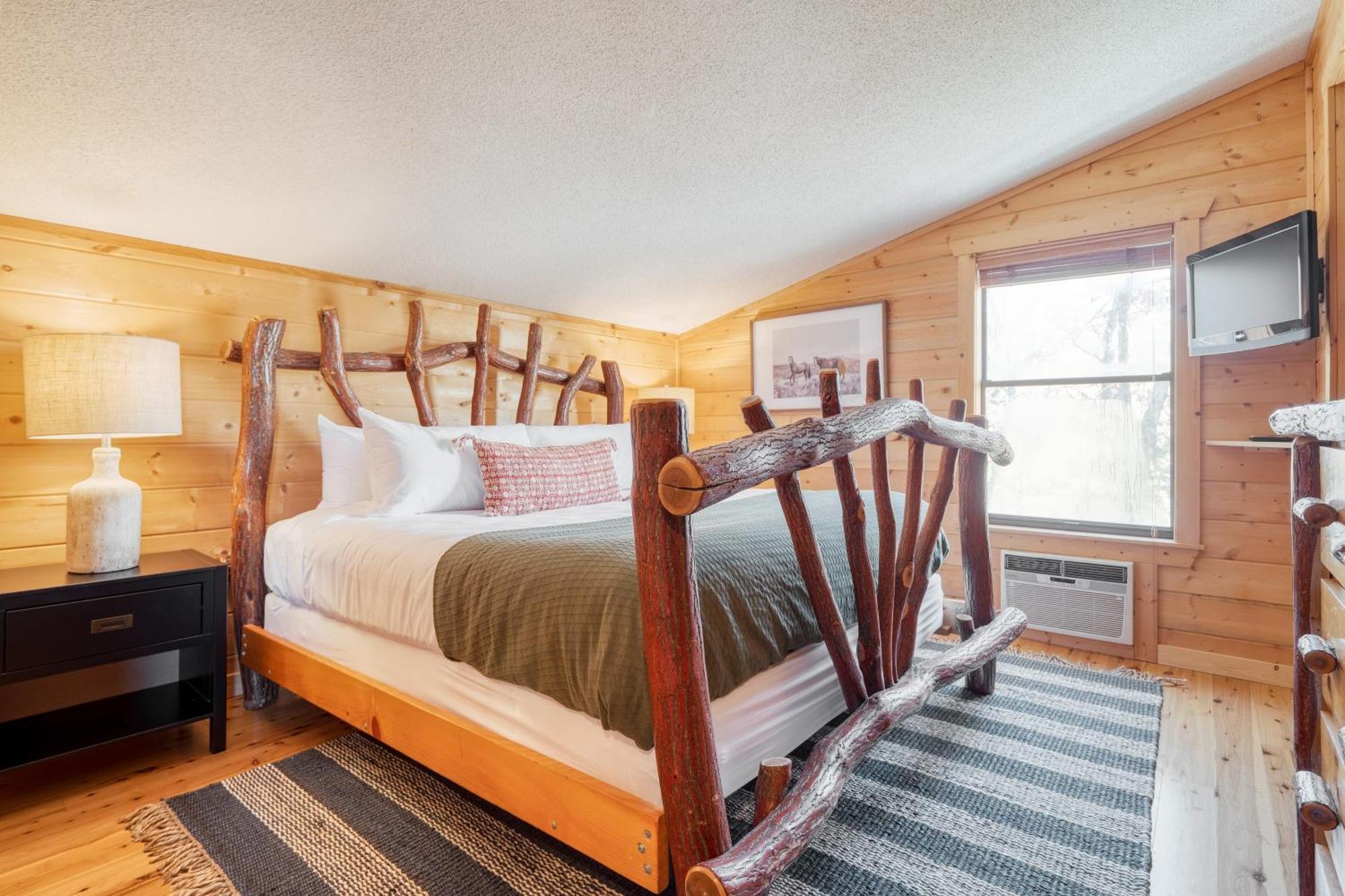 Fontana By Avantstay Gorgeous Mountain Cabin W Views Hot Tub Game Room Gatlinburg Eksteriør billede